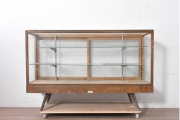和製ヴィンテージ　昭和中期　四面ガラスのシンプルな脚付きカウンターショーケース　(R-091240)