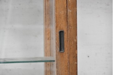 和製ヴィンテージ　昭和中期　四面ガラスのシンプルな脚付きカウンターショーケース　(R-091240)