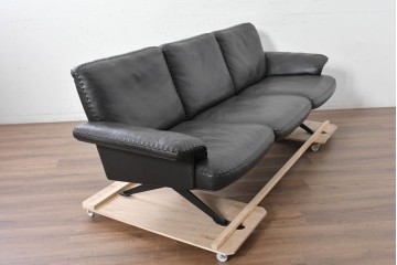 中古　スイス　de Sede(デセデ)　DS-31/103　本革の3人掛けソファ　現行定価約320万円　(R-091248)