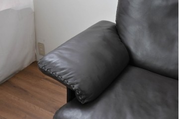 中古　スイス　de Sede(デセデ)　DS-31/103　本革の3人掛けソファ　現行定価約320万円　(R-091248)