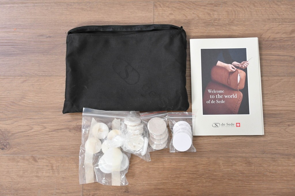 中古　スイス　de Sede(デセデ)　DS-31/103　本革の3人掛けソファ　現行定価約320万円　(R-091248)