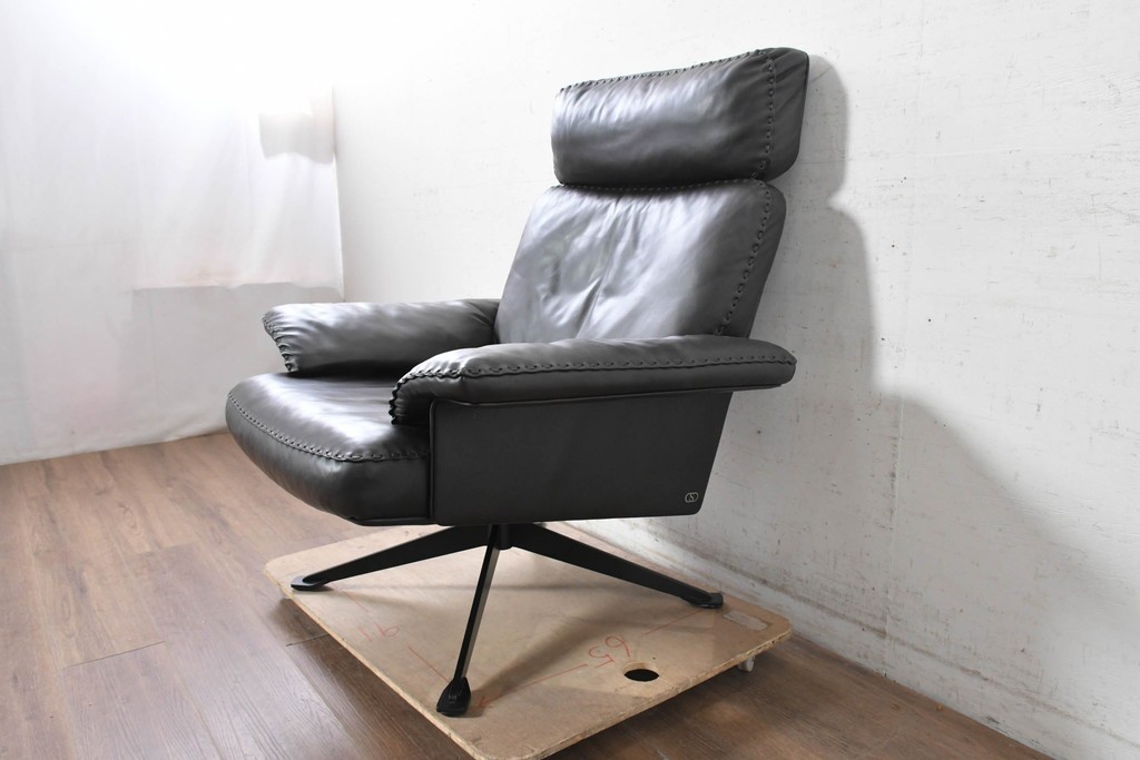 中古　スイス　de Sede(デセデ)　DS-31/111　本革のハイバックチェア　現行定価約190万円　(R-091249)