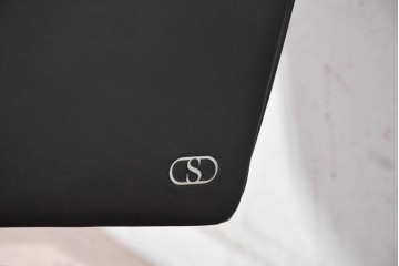 中古　スイス　de Sede(デセデ)　DS-31/111　本革のハイバックチェア　現行定価約190万円　(R-091249)