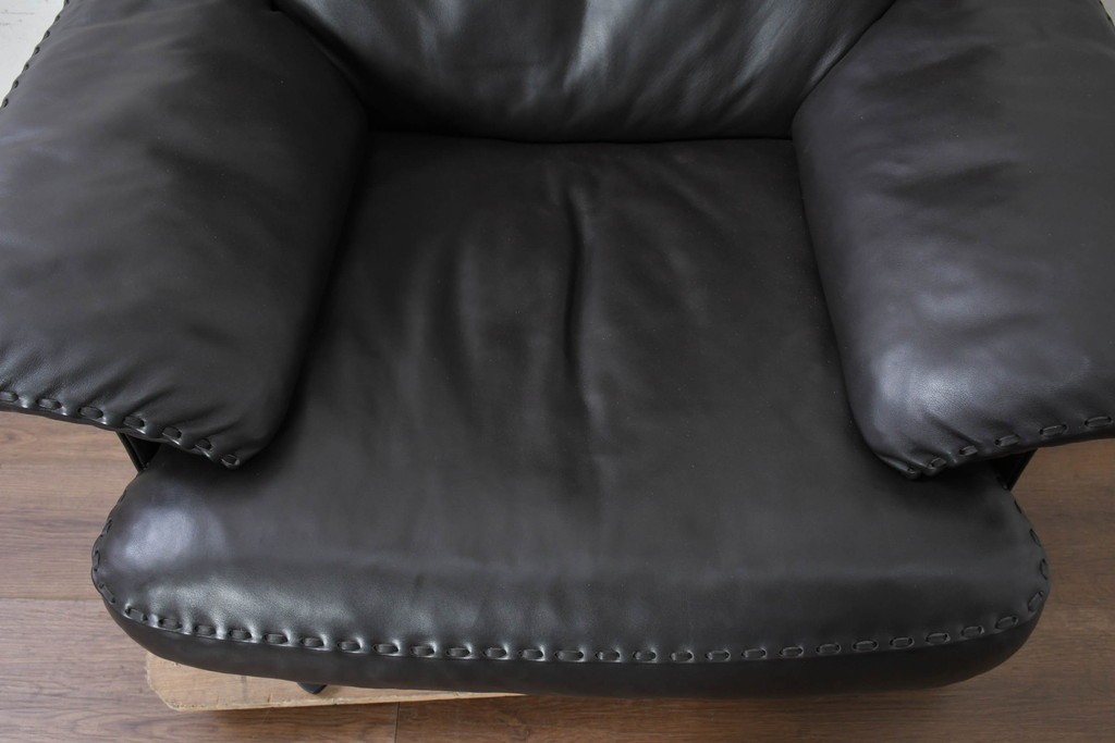中古　スイス　de Sede(デセデ)　DS-31/111　本革のハイバックチェア　現行定価約190万円　(R-091249)