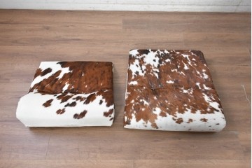 中古　美品　Poltrona Frau(ポルトローナ・フラウ)　Gio Ponti(ジオ・ポンティ)　カウスキン　Dezza(デッザ)　ブラックを基調としたシャープなフォルムのラウンジチェア　現行定価約180万円　(R-091250)