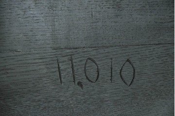 イギリスアンティーク　1920年頃　オーク材　六角形の天板とターニングレッグがクラシカルなサイドテーブル　(R-091255)