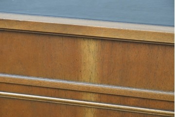 中古　アメリカ　DREXEL HERITAGE(ドレクセルヘリテイジ)　Triune(トライユン)　マホガニー材　引き出し9杯を備えたクラシカルな両袖デスク　定価約75万円　(R-091261)