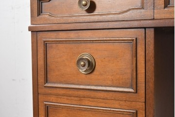 中古　アメリカ　DREXEL HERITAGE(ドレクセルヘリテイジ)　Triune(トライユン)　マホガニー材　引き出し9杯を備えたクラシカルな両袖デスク　定価約75万円　(R-091261)
