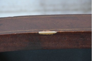 イギリスアンティーク　1910年頃　マホガニー材　繊細な象嵌が映えるアームチェア　(R-091263)