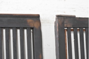 アンティーク建具　明治から大正期　縦格子が端正な格子戸2枚セット　(R-091264)
