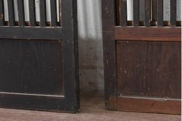 アンティーク建具　明治から大正期　縦格子が端正な格子戸2枚セット　(R-091264)
