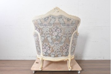 中古　イタリア高級家具　ロココ調　SILIK(シリック)　花柄の張地とゴールドカラーの彫刻装飾が華やかな1人掛けソファ　(R-091270)