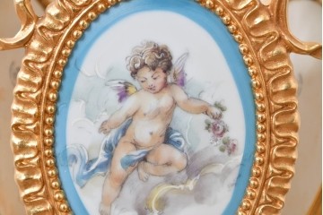 中古　イタリア製　F.B.A.I.(Fonderia Bronzi Artistici Italia)　Tiche(ティケ)　天使絵とブルー・ゴールドの装飾を備えた6灯シャンデリア　定価推定約160万円　(R-091272)