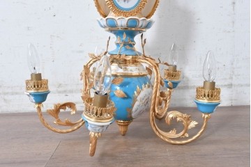 中古　イタリア製　F.B.A.I.(Fonderia Bronzi Artistici Italia)　Tiche(ティケ)　天使絵とブルー・ゴールドの装飾を備えた6灯シャンデリア　定価推定約160万円　(R-091272)