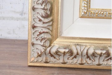 中古　美品　イタリア製　カポディモンテ(CAPODIMONTE)　半立体の陶花が美しい壁掛け額装レリーフ　(R-091283)