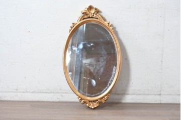 中古　美品　イタリアンデザイン　アンティーク調　アカンサスの装飾が華やかなオーバル型ウォールミラー　(R-091286)