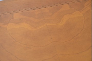 中古　CLイタリア(CLItalia)　花の象嵌と流麗な彫刻が美しいサイドボード　定価約180万円　(R-091288)