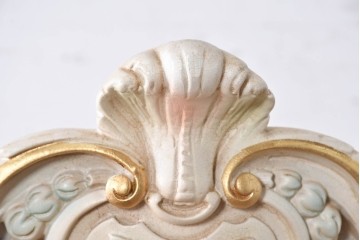 中古　SILIK(シリック)　華やかな立体装飾が印象的なキュリオケース　現行定価約180万円　(R-091295)