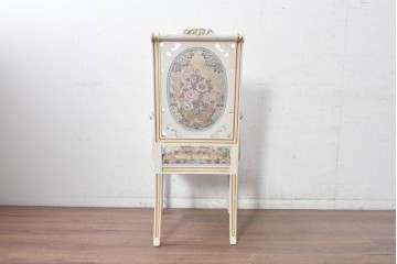中古　イタリア高級家具　SILIK(シリック)　花柄ファブリックと彫刻装飾のアームチェア　(R-091297)