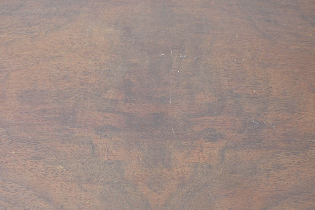 アメリカアンティーク　1900年から1910年頃　John Widdicomb Company(ジョン・ウィディコム社)　マホガニー材　すらりとした脚と端正な装飾が美しいチェスト　(R-091303)