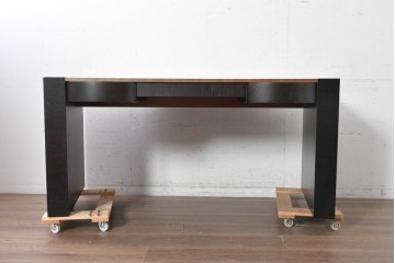 中古　イタリア製　超美品　SMANIA(ズマーニア)　CHIC(シック)　スライド式レザー天板付きデスク　定価約270万円　(R-091316)