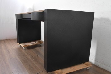 中古　イタリア製　超美品　SMANIA(ズマーニア)　CHIC(シック)　スライド式レザー天板付きデスク　定価約270万円　(R-091316)