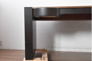 中古　イタリア製　超美品　SMANIA(ズマーニア)　CHIC(シック)　スライド式レザー天板付きデスク　定価約270万円　(R-091316)
