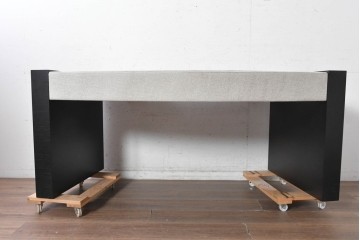 中古　イタリア製　超美品　SMANIA(ズマーニア)　CHIC(シック)　スライド式レザー天板付きデスク　定価約270万円　(R-091316)