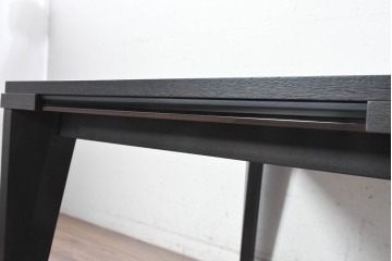 中古　超美品　イタリア高級家具　SMANIA(ズマーニア)　SHARP(シャープ)　木目とシックな色合いが上品なコーヒーテーブル　定価約100万円　(R-091319)