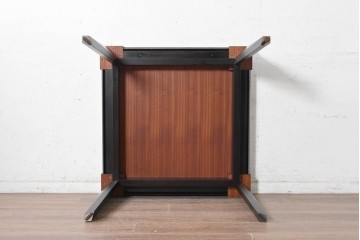中古　超美品　イタリア高級家具　SMANIA(ズマーニア)　SHARP(シャープ)　木目とシックな色合いが上品なコーヒーテーブル　定価約100万円　(R-091319)