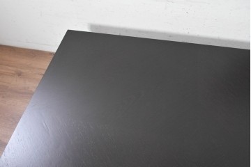 中古　超美品　イタリア高級家具　SMANIA(ズマーニア)　SHARP(シャープ)　シックな色合いとモダンなデザインが魅力のローテーブル　定価約110万円　(R-091321)