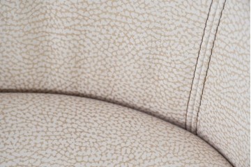 中古　美品　SMANIA(ズマーニア)　Gramercy Low(グラマシー・ロー)　ゆったりとした上品な佇まいが魅力のオフィスチェア　定価約90万円　(R-091322)