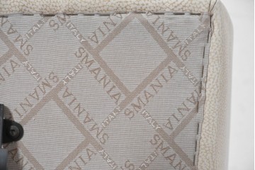 中古　美品　SMANIA(ズマーニア)　Gramercy Low(グラマシー・ロー)　ゆったりとした上品な佇まいが魅力のオフィスチェア　定価約90万円　(R-091322)