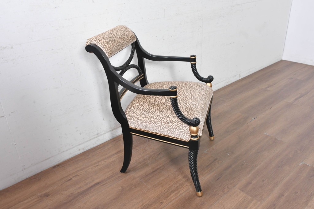 中古　美品　アメリカ最高級ブランド　CENTURY(センチュリー)　ロープツイスト装飾とアンテロープ柄が印象的なサロンチェア　定価約100万円　(R-091326)