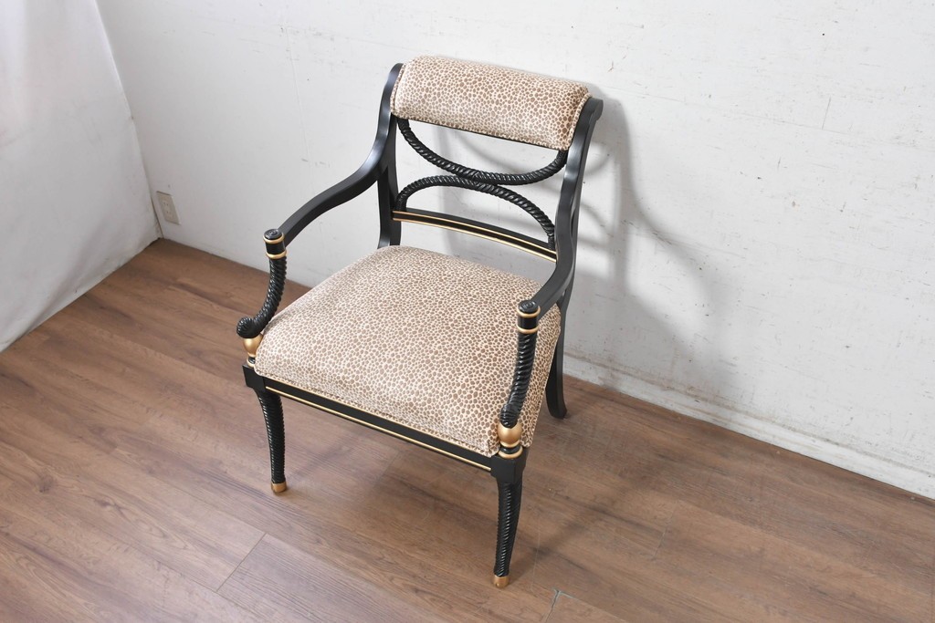中古　美品　アメリカ最高級ブランド　CENTURY(センチュリー)　ロープツイスト装飾とアンテロープ柄が印象的なサロンチェア　定価約100万円　(R-091343)