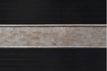 中古　アメリカ最高級ブランド　CENTURY(センチュリー)　ブラックとゴールドカラーの組み合わせがスタイリッシュなサイドボード　定価約110万円　(R-091344)