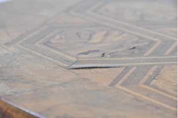 イギリスアンティーク　1900年頃　星形を中心に描いたパーケットリーが美しいカフェテーブル　(R-091347)