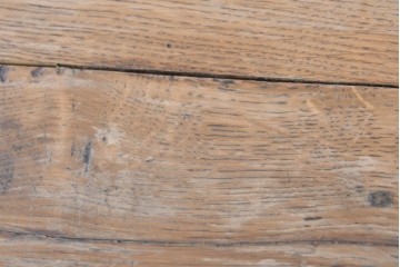 【簡易リペア限定品】　イギリスアンティーク　1900年頃　オーク材　曲線を描く三本脚が印象的なラウンドテーブル　(R-091348)