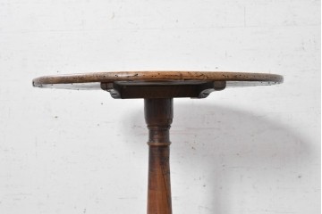 【簡易リペア限定品】　イギリスアンティーク　1900年頃　オーク材　曲線を描く三本脚が印象的なラウンドテーブル　(R-091348)