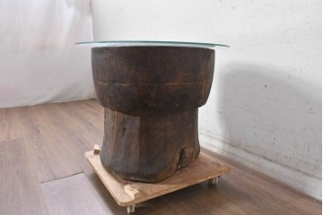和製アンティーク　明治から大正期　古い臼を活かしたガラス天板のサイドテーブル　(R-091351)