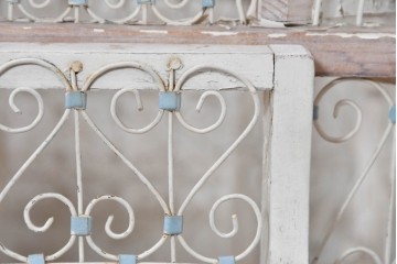 フランスアンティーク　1900年から1920年頃　繊細なワイヤー装飾が目を引く鳥かご　(R-091354)