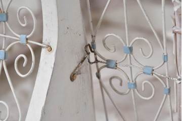 フランスアンティーク　1900年から1920年頃　繊細なワイヤー装飾が目を引く鳥かご　(R-091354)