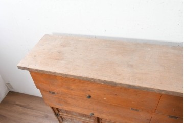 和製アンティーク　昭和初期から昭和中期　パタパタ扉と引き戸付き下駄箱　(R-091356)