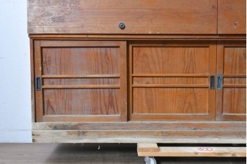 和製アンティーク　昭和初期から昭和中期　パタパタ扉と引き戸付き下駄箱　(R-091356)