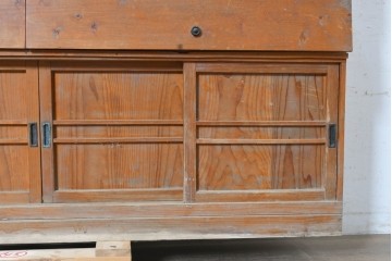 和製アンティーク　昭和初期から昭和中期　パタパタ扉と引き戸付き下駄箱　(R-091356)