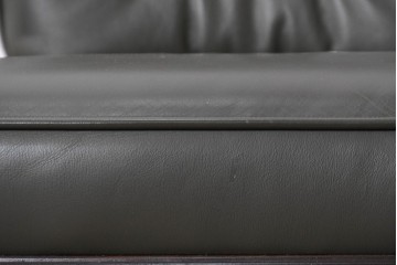 中古　美品　希少な廃番品　maruni(マルニ木工)　地中海ロイヤルシリーズ(ROYAL)　本革　デスクチェア　定価約23万円　(R-091058)