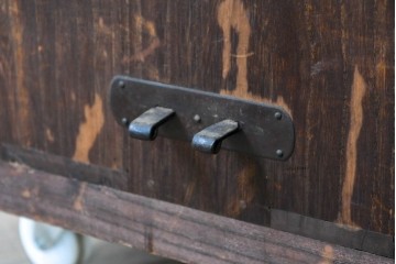 和製アンティーク　明治期から大正期　上手物　関東時代箪笥　作りの良い総桐材のローチェスト　(R-091361)