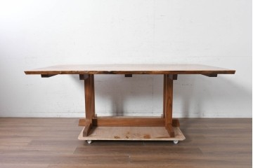 中古　ジョージナカシマ(George Nakashima)　桜製作所　イギリスのウォールナット材　フレンチマンズゴウ　豊かな木目が魅力のダイニングテーブル　(R-091365)