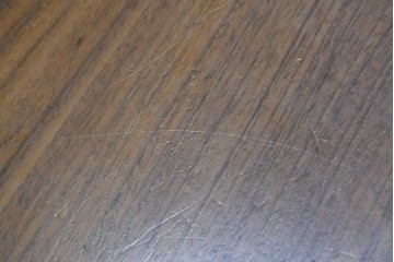 中古　ジョージナカシマ(George Nakashima)　桜製作所　イギリスのウォールナット材　フレンチマンズゴウ　豊かな木目が魅力のダイニングテーブル　(R-091365)