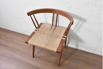 中古　ジョージナカシマ(George Nakashima)　桜製作所　グラスシートチェア(GRASS SEATED CHAIR)　CN120　軽やかな佇まいが魅力のチェア　(R-091366)